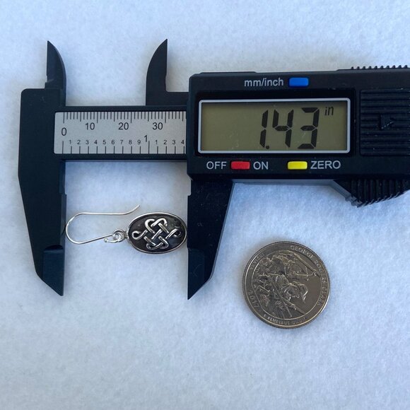 Sterling Silver 925 Signed L.M. Oval Oxidized Celtic Knot Dangle Drop Earrings - Picture 13 of 16